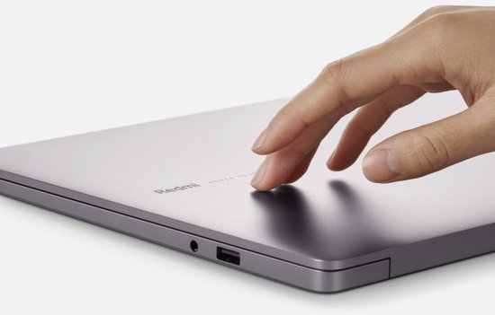 RedmiBook发布首款Pro系列售价4499元起 超视网膜全面屏