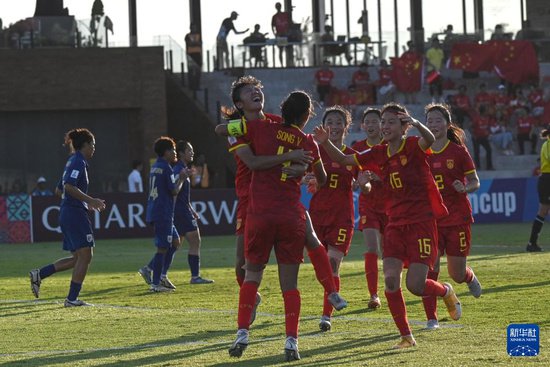 <em>足球</em>——U17女足亚洲杯：中国队胜泰国队