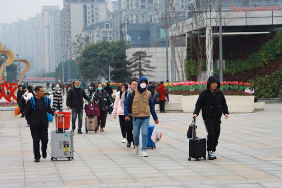 2024年春运<em> 重庆</em>火车站预计发送旅客770万人次