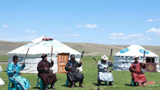 阿鲁科尔沁草原游牧系统：人与自然和谐共生的田园<em>诗篇</em>