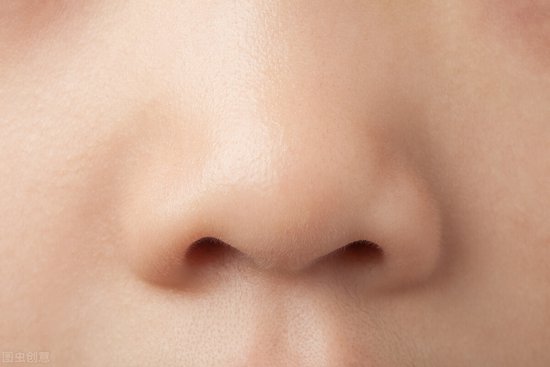 31、你有没有鼻塞时总是只堵<em>一个鼻孔的</em>经历？（双语科普）