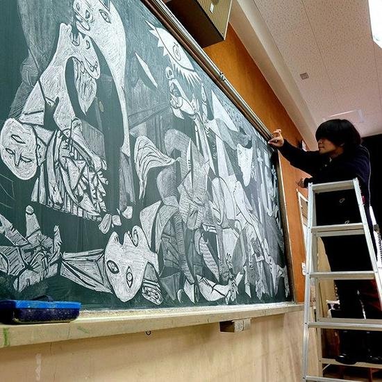 这位日本老师<em>的黑板画</em>真是太神了