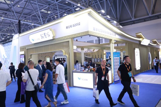 羿飞教育致力于先进的数字化设备 亮相第83届中国教育装备展示会