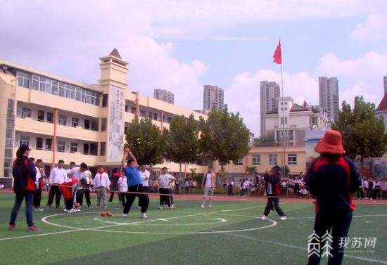 亚运带来体育热 淮安小学生直言“乐在其中”