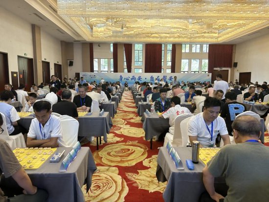 第五届“磐安伟业杯”全国象棋公开赛顺利闭幕