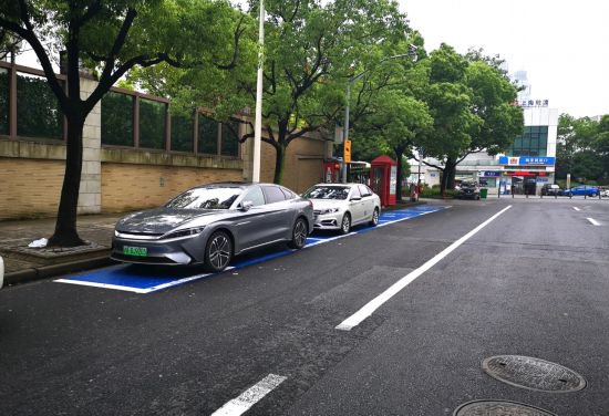 停车更方便！上海有这么多"聪明"的道路停车场