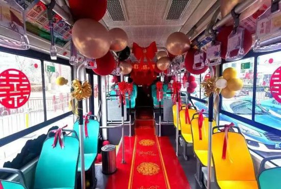 【移风易俗 婚事新办】晋城公交推出“520公交婚车”