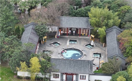 春节来临，庐山西海温泉旅游市场人气旺