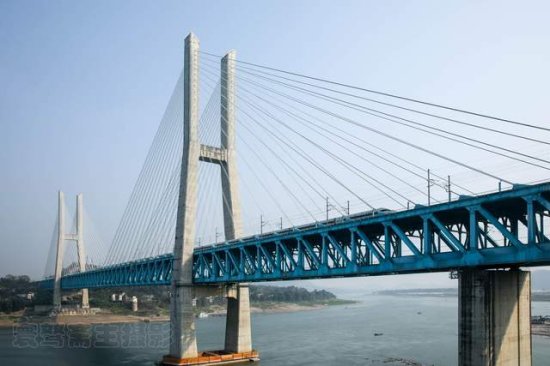 你知道哪座是<em>重庆</em>最早的大桥吗，这座大桥即将拆除，现在也成了...
