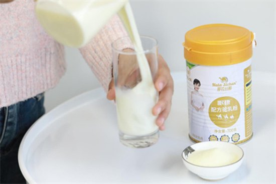 那拉丝醇眠康配方驼乳粉：<em>新疆本土</em>中药与驼奶的创新结合