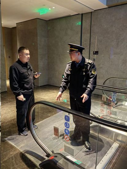 上海全市范围内开展自动扶梯和自动<em>人行道</em>安全隐患排查整治专项...