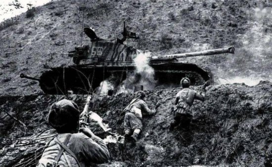 铁原阻击战63军伤亡2.2万人，与美韩联军血战14天，护主力军...