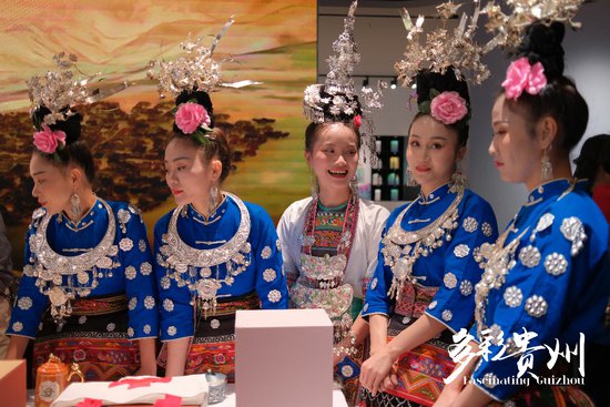 “多彩贵州”大型展览在杭州举行