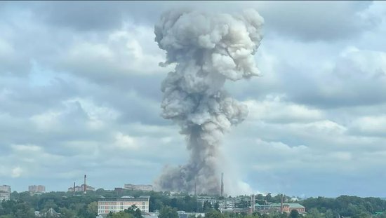 俄罗斯莫斯科郊外一光学<em>机械厂</em>发生爆炸，已致35伤