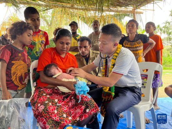 通讯：传递希望和幸福——中国援巴新医疗队提升当地新生儿救治...