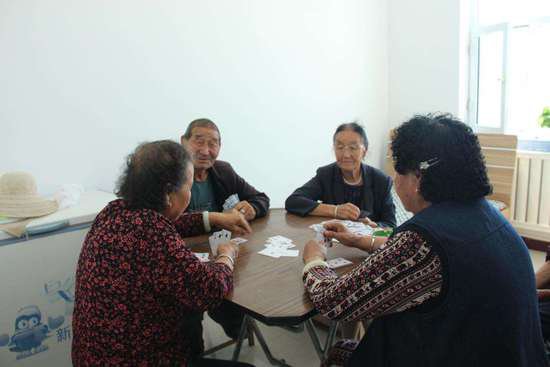 新疆塔城市：水磨村老人有了免费的“午餐”