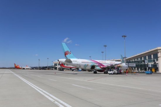 哈尔滨机场单日旅客吞吐量首破6万人次