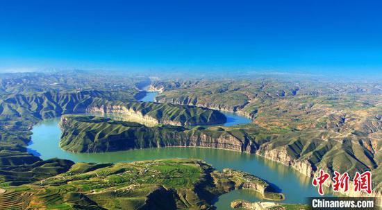 （乡村行·看振兴）生态助力，黄河<em>内蒙古</em>沿线民众过上好日子