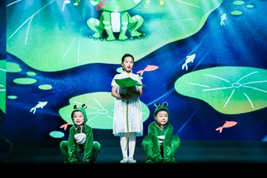 童诗寄情 筑梦未来——第五届“童心里的诗篇”咏唱会在东台举办