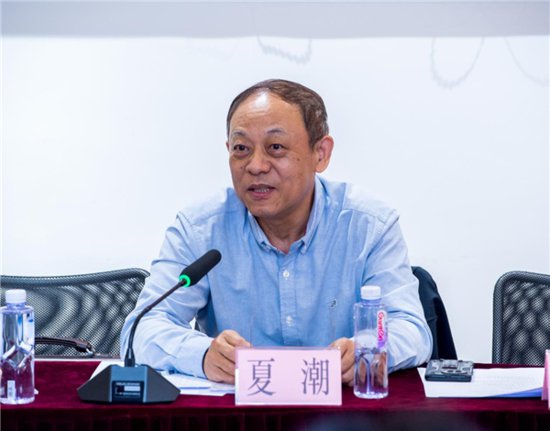 湖北籍作家向阳长篇小说创作研讨会在武汉举行