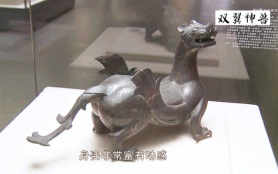河北省博物馆有一只特别的雕像，既不是龙也不是凤，究竟是何物...