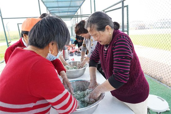 浙江平湖：踏青赏花品美味 在未来社区感受别样传统文化