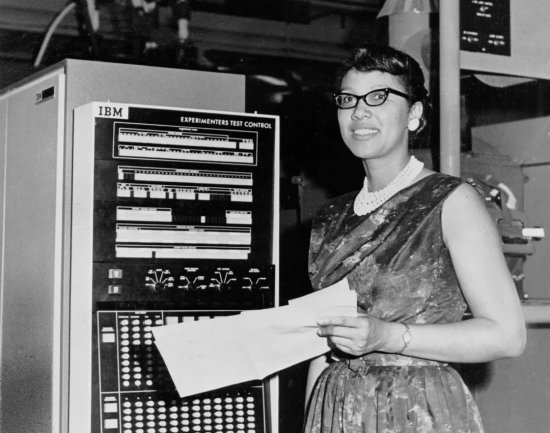 70年前，“不<em>适合</em>搞IT”的女性，才是<em>程序员的</em>主力军