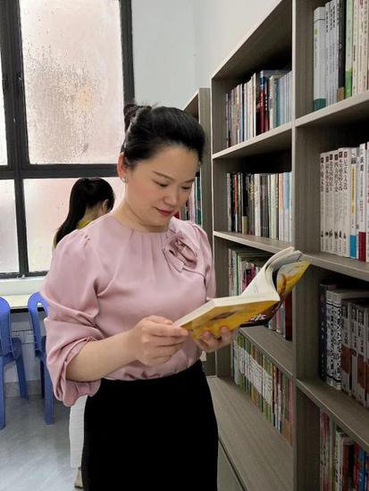 安溪新联会举办“爱心分享 共沐书香”公益捐书仪式