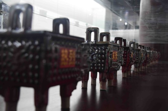 张振福“烽火年代”钧瓷泥塑艺术展在周口市文化中心展出