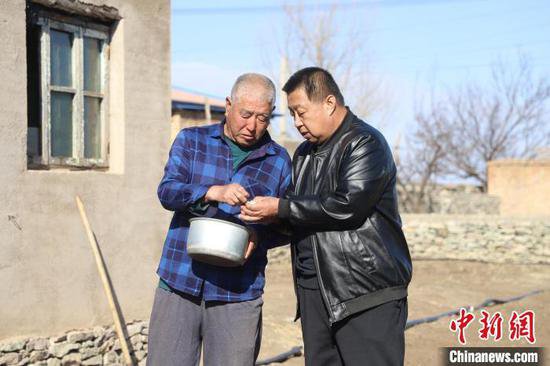 （乡村行·看振兴）走进内蒙古东部地区 看春天里的“丰”景图