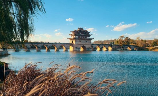 中国<em>最美的12</em>座小城，去过一半此生无憾，你去过几个？