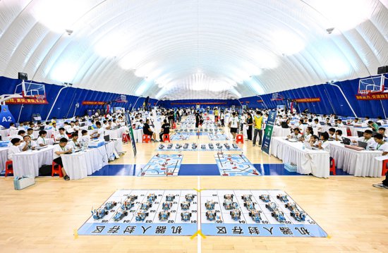 2023WRC世界机器人大会青少年机器人<em>设计</em>大赛郑州选拔赛开赛