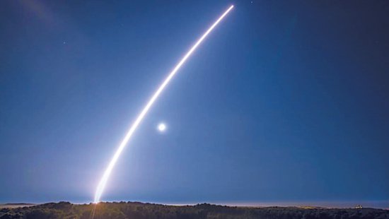 法国试射最新型洲际导弹 邵永灵：强化核威慑
