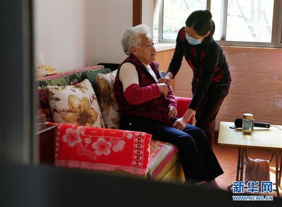 上海：社区为老服务逐步有序恢复