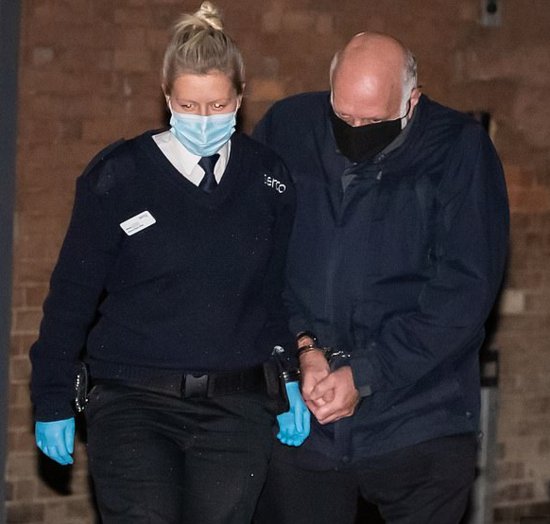 英国警察当班时对同一女子实施两次性侵，被判入狱11年