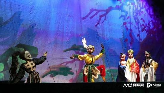 周周有戏睇｜香港音乐剧《朝暮有情人》：跨越两地三代的爱
