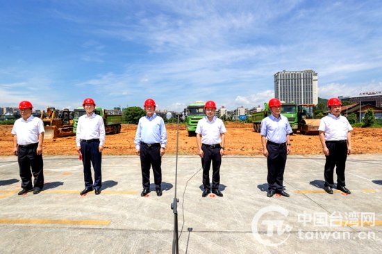 海峡两岸产业合作区郴州产业园项目建设如火如荼