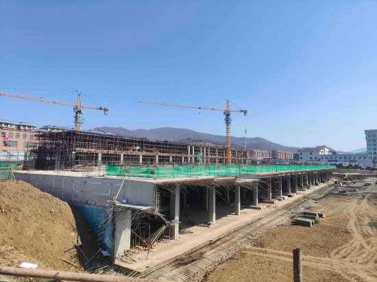 汪清县省域优质医疗资源扩容下沉项目预计8月末完成主体封闭施工