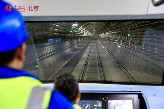 <em>北京地铁</em>12号线开始空载试运行 预计年内将开通20座车站