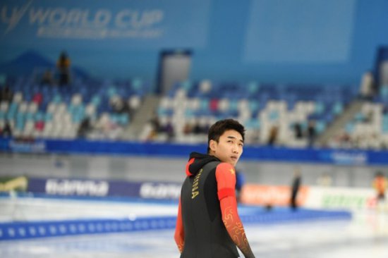速滑世界杯北京站<em>男子短</em>距离团体追逐中国队夺银
