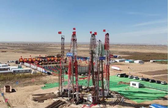 总投资100.5亿元 鹰骏一号煤矿项目在内蒙古鄂托克前旗开工