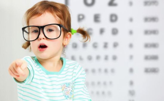 <em>眼睛</em>护理很重要，眼科医生告诉你这6个<em>小常识</em>，对护眼有帮助