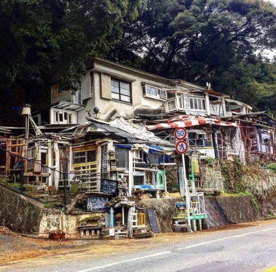 日本“垃圾屋”收获15万点赞，混乱到极致就成了艺术？