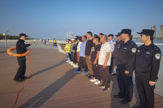 南京：筑牢沿江安全防线 打造安全滨江环境