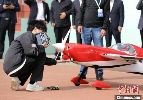 第38届河北省青少年科技创新大赛在<em>衡水</em>开幕