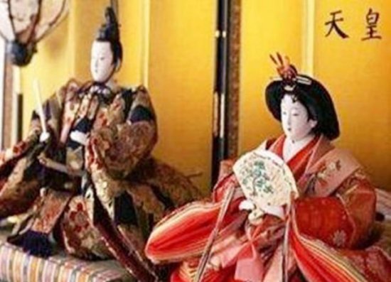 日本学界观点：<em>明治天皇</em>是假的，真天皇父子皆被杀害！