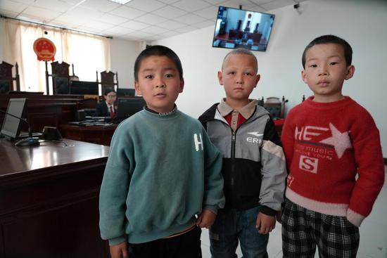 新疆伊宁县人民法院：以法之名，呵护少年的你