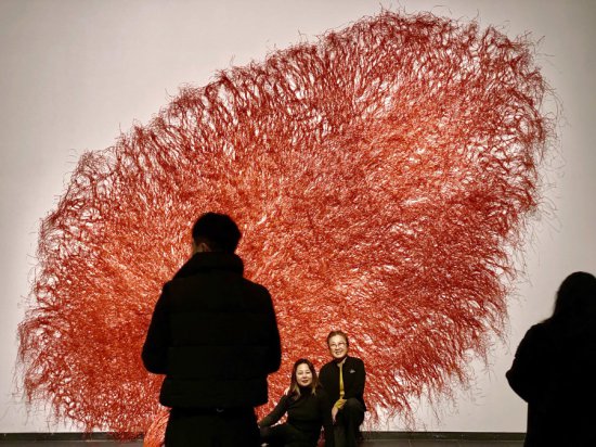 《记忆物语》在<em>世博会</em>博物馆开展 “繁花”探索纤维艺术无限可能