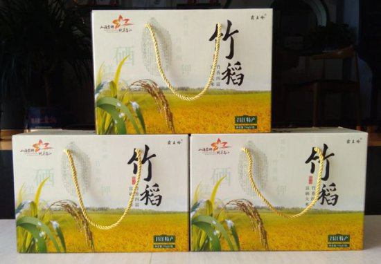 竹子<em>和水稻杂交</em>出的新型竹稻，可长到2米，产量剧增却要卖20元1...