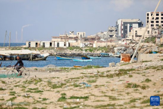 加沙城：<em>残破的</em>港口